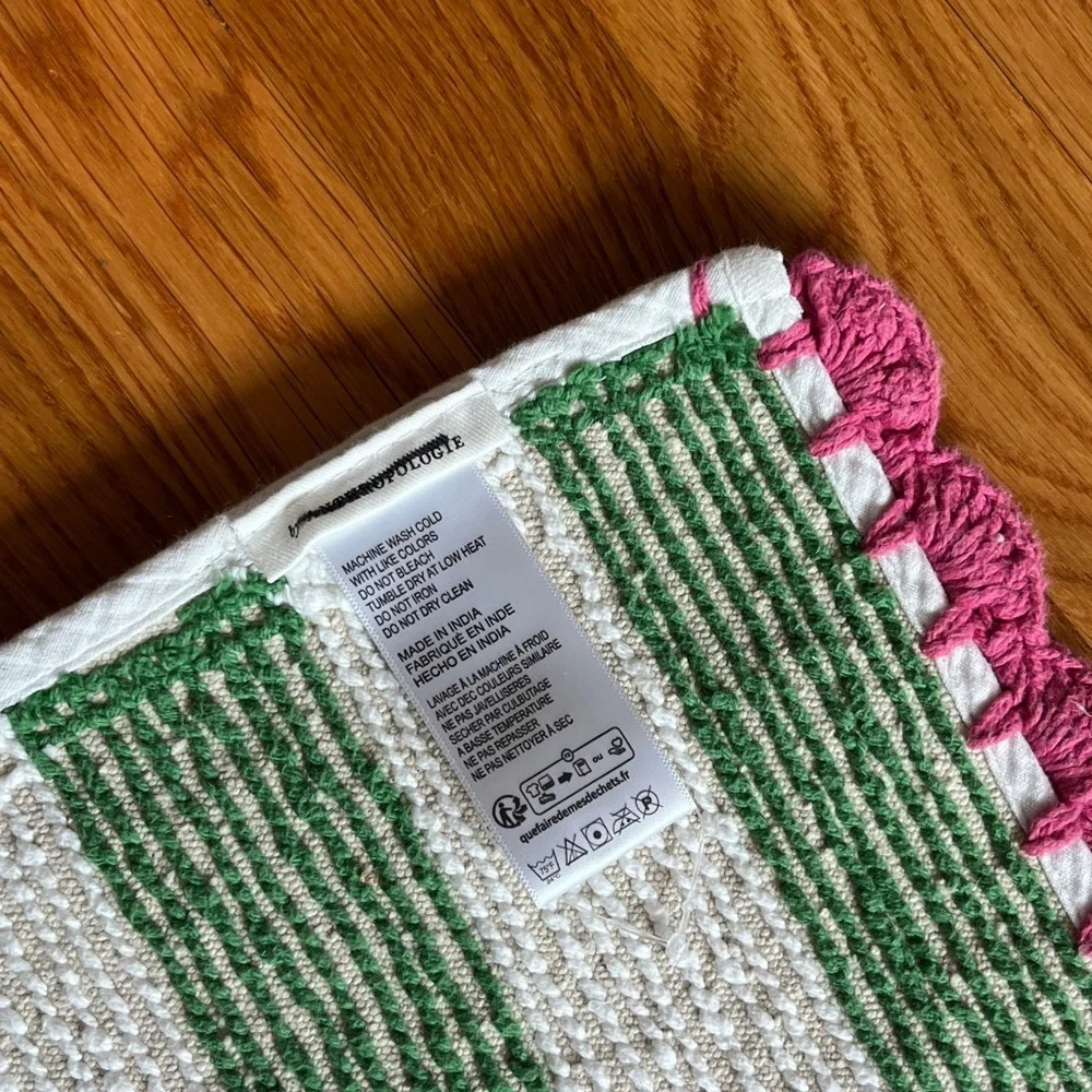 Anthropologie Hearts Tufted Cotton Crochet Bath Mat NEW